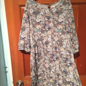 Very pretty floral dress